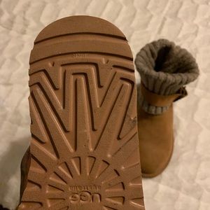 Uggs with sweater fold over.